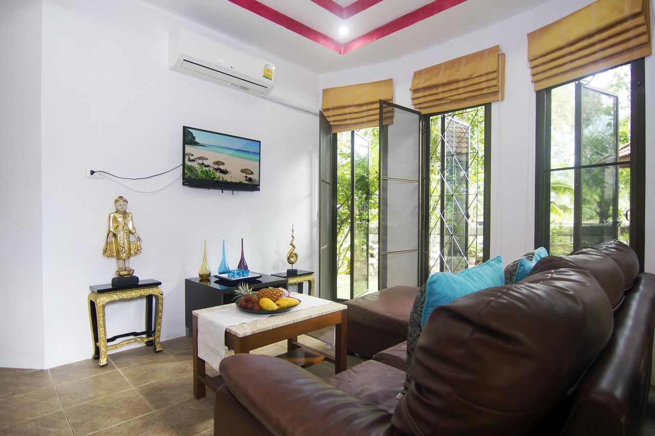 Family Bungalow Kamala Exterior photo
